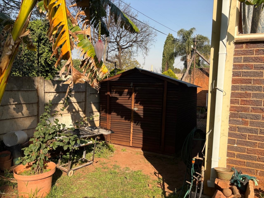 To Let 3 Bedroom Property for Rent in Colbyn Gauteng