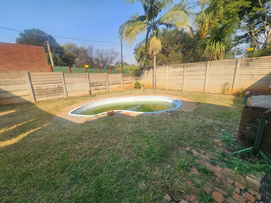 3 Bedroom Property for Sale in Mountain View Gauteng