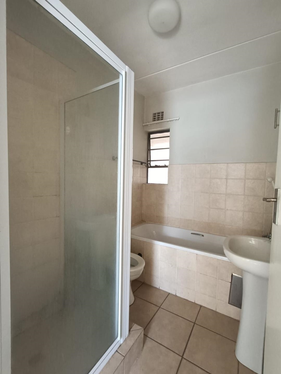 2 Bedroom Property for Sale in Jansenpark Gauteng