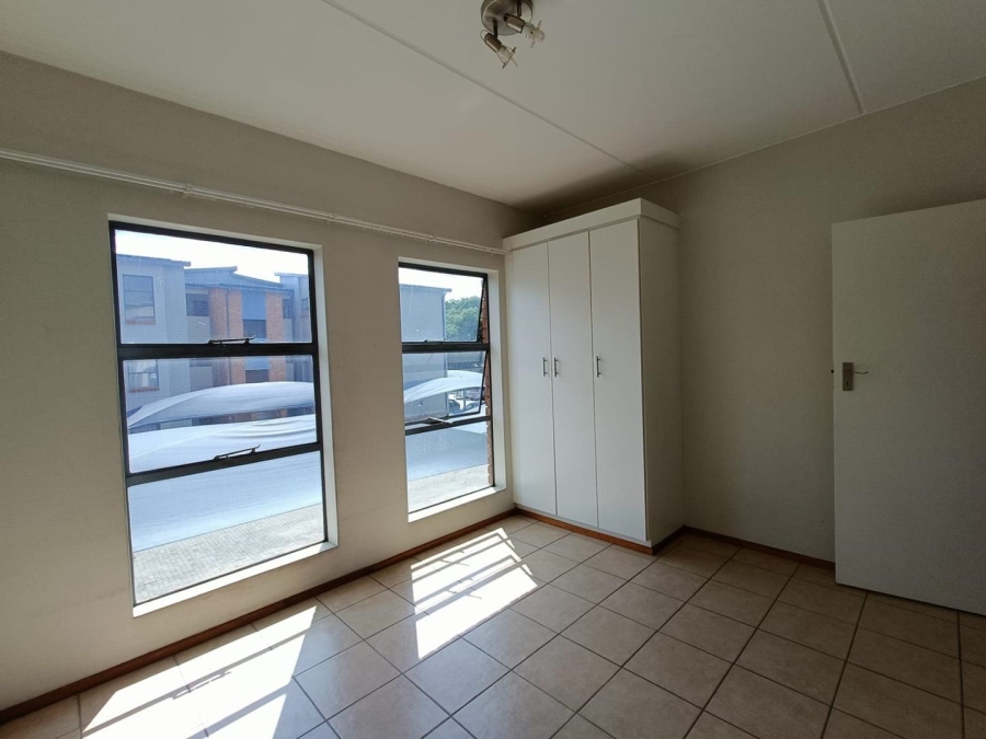 2 Bedroom Property for Sale in Jansenpark Gauteng