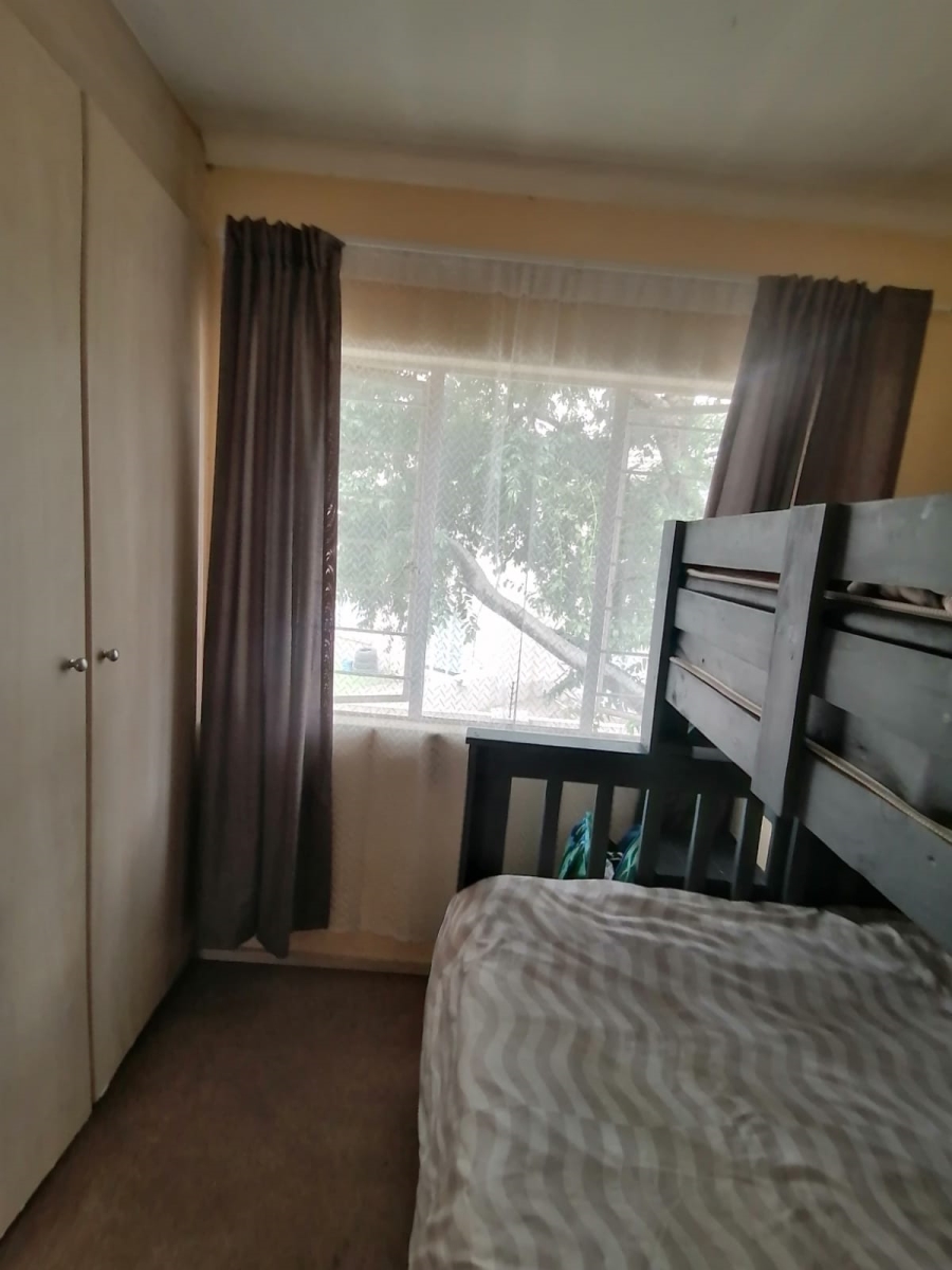 To Let 2 Bedroom Property for Rent in Klippoortje Gauteng