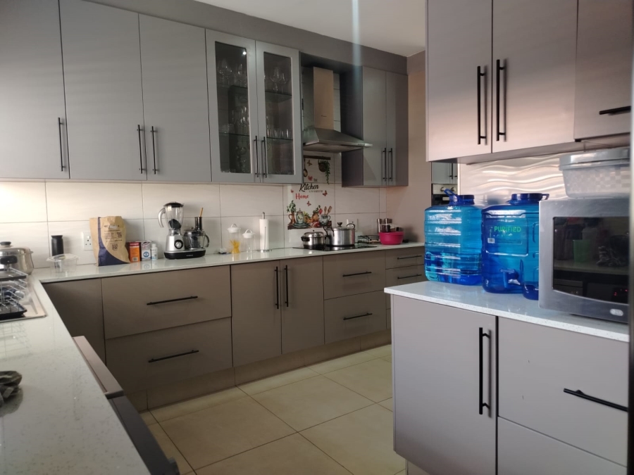 3 Bedroom Property for Sale in Parkrand Gauteng