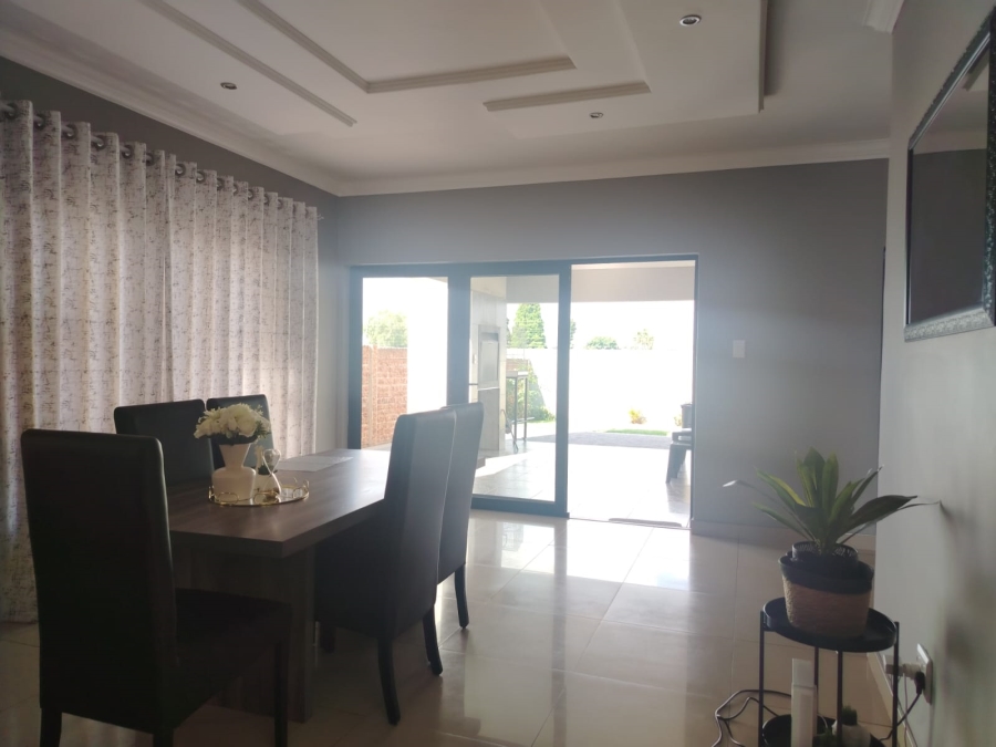 3 Bedroom Property for Sale in Parkrand Gauteng