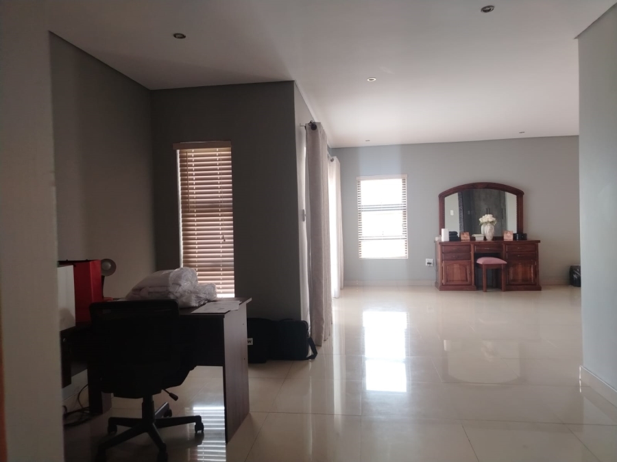 3 Bedroom Property for Sale in Parkrand Gauteng