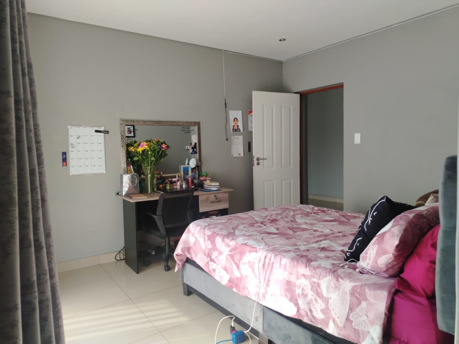 3 Bedroom Property for Sale in Parkrand Gauteng