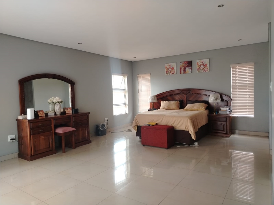 3 Bedroom Property for Sale in Parkrand Gauteng