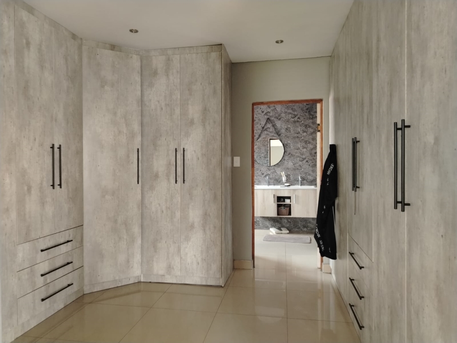 3 Bedroom Property for Sale in Parkrand Gauteng