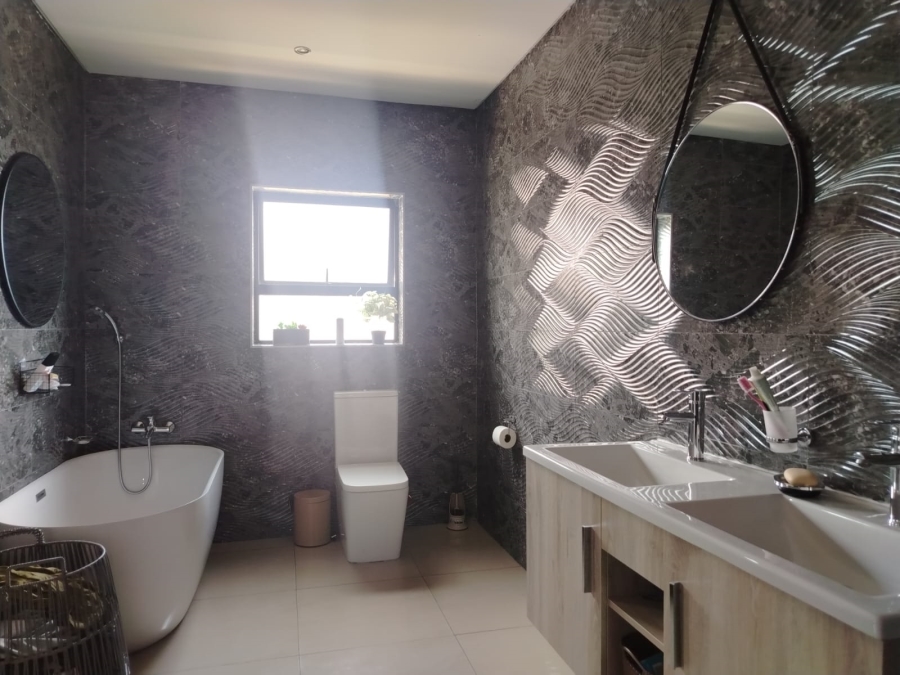 3 Bedroom Property for Sale in Parkrand Gauteng