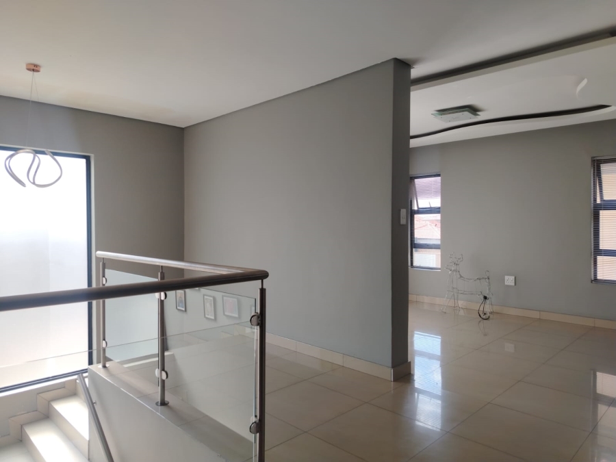 3 Bedroom Property for Sale in Parkrand Gauteng