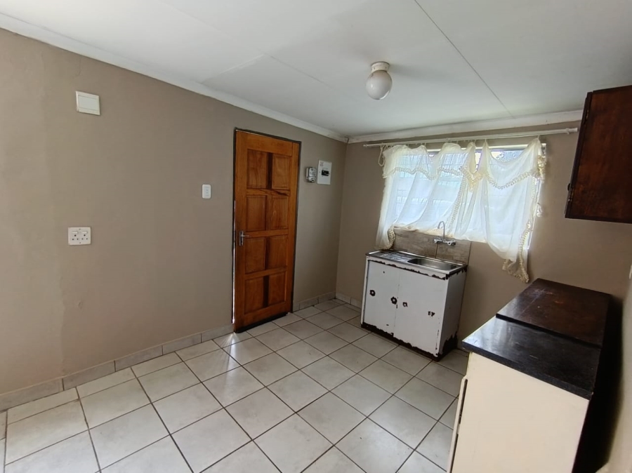 To Let 1 Bedroom Property for Rent in Benoni West Gauteng
