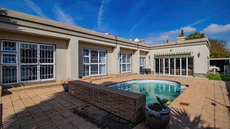 3 Bedroom Property for Sale in Eastleigh Ridge Gauteng