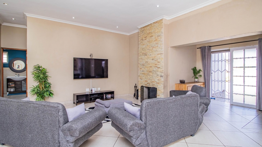 3 Bedroom Property for Sale in Eastleigh Ridge Gauteng