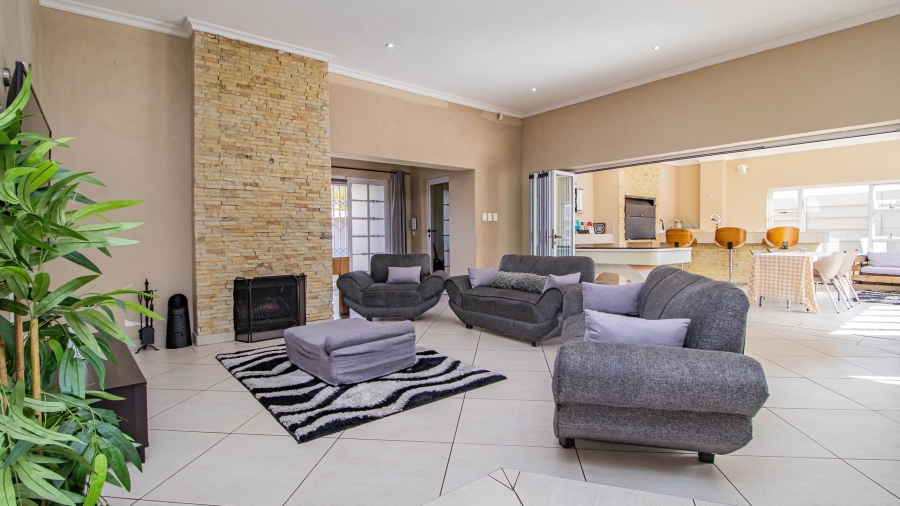 3 Bedroom Property for Sale in Eastleigh Ridge Gauteng