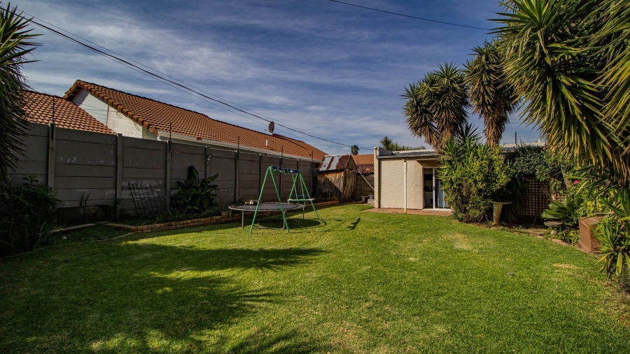 3 Bedroom Property for Sale in Eastleigh Ridge Gauteng