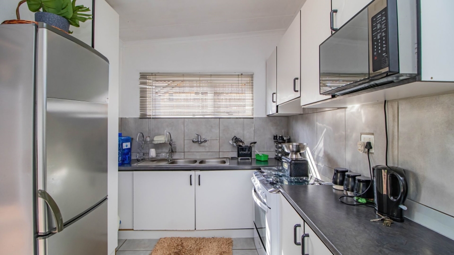 3 Bedroom Property for Sale in Eastleigh Ridge Gauteng