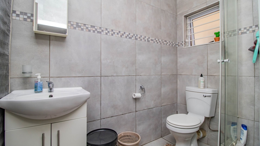 3 Bedroom Property for Sale in Eastleigh Ridge Gauteng