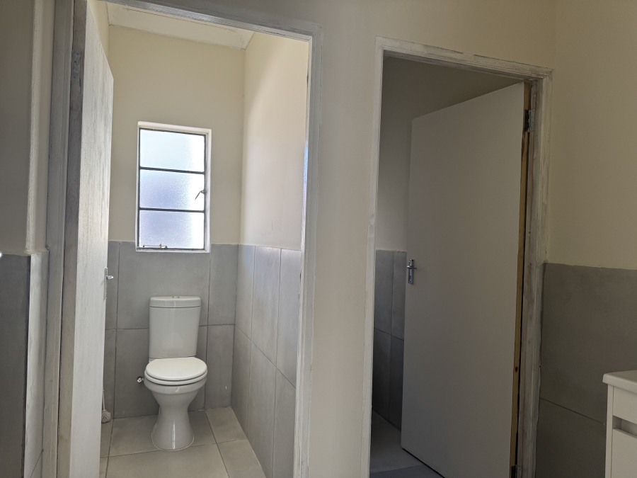 3 Bedroom Property for Sale in New Redruth Gauteng