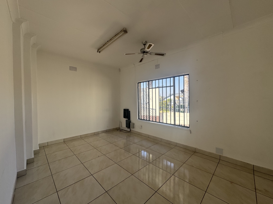 3 Bedroom Property for Sale in New Redruth Gauteng