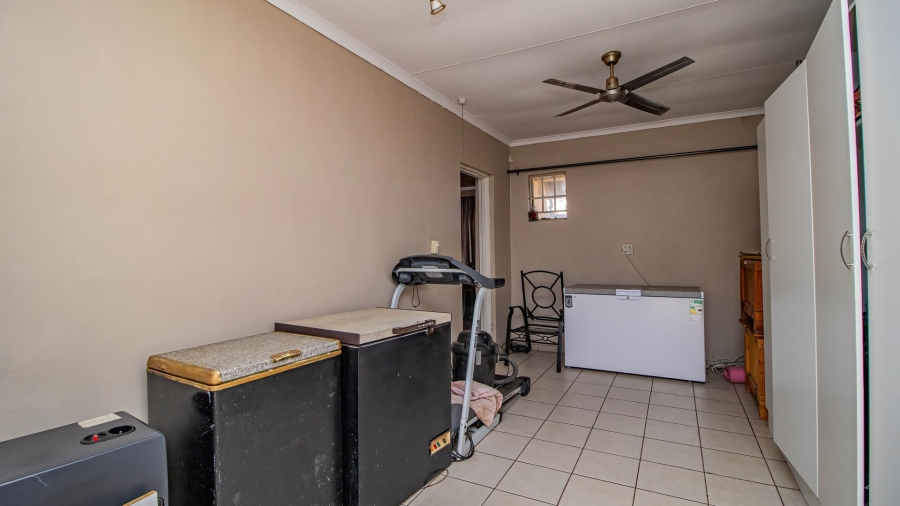 3 Bedroom Property for Sale in Van Riebeeck Park Gauteng