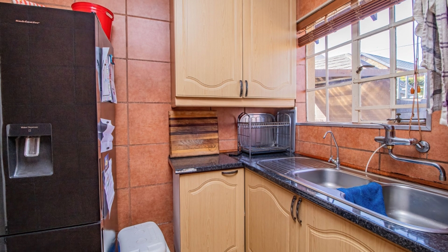 3 Bedroom Property for Sale in Van Riebeeck Park Gauteng