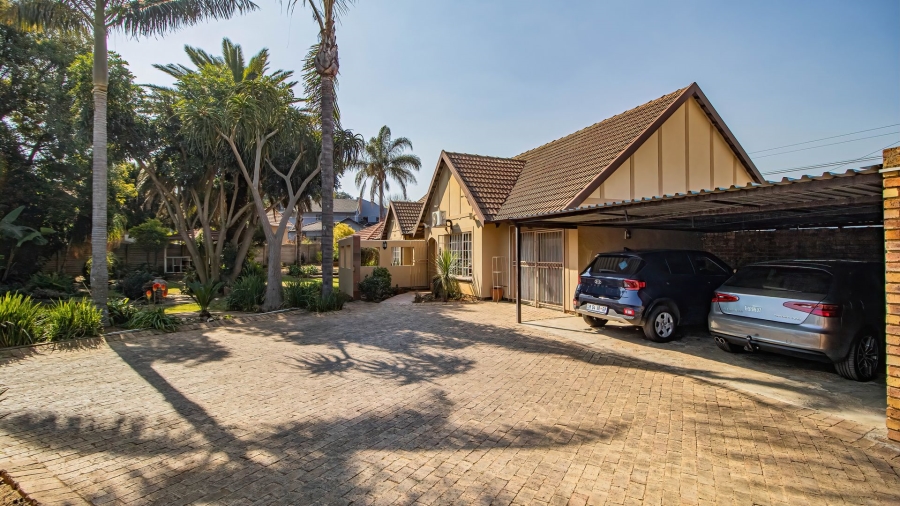 3 Bedroom Property for Sale in Van Riebeeck Park Gauteng
