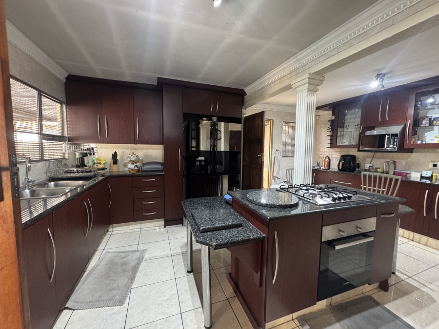 3 Bedroom Property for Sale in Mayberry Park Gauteng