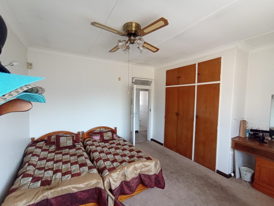 4 Bedroom Property for Sale in Lenasia Gauteng