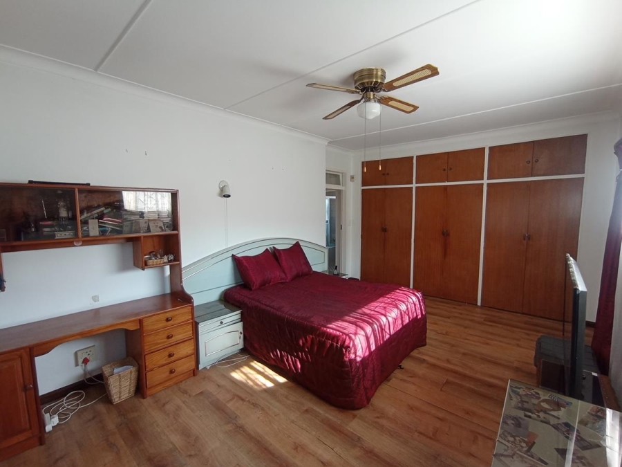 4 Bedroom Property for Sale in Lenasia Gauteng