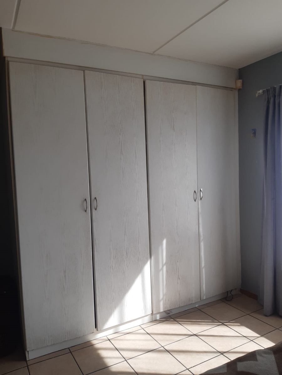 2 Bedroom Property for Sale in Rynfield Gauteng