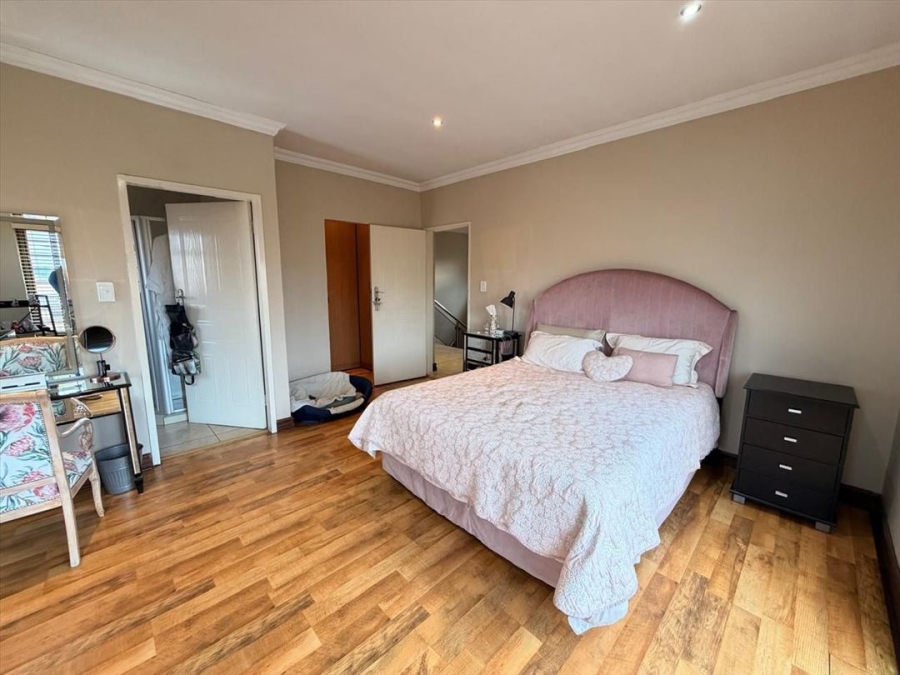 4 Bedroom Property for Sale in Hughes Gauteng