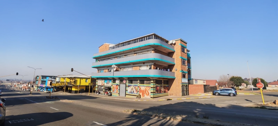 To Let 3 Bedroom Property for Rent in Elsburg Gauteng