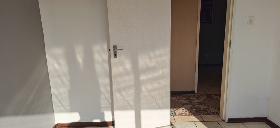 To Let 3 Bedroom Property for Rent in Elsburg Gauteng