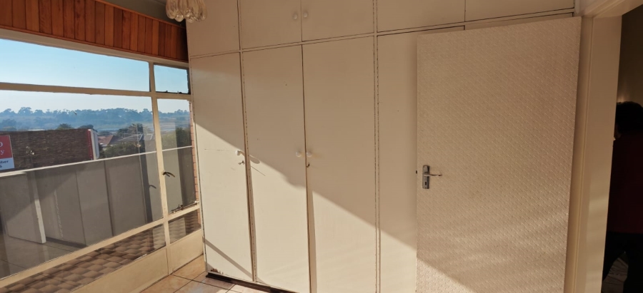 To Let 3 Bedroom Property for Rent in Elsburg Gauteng