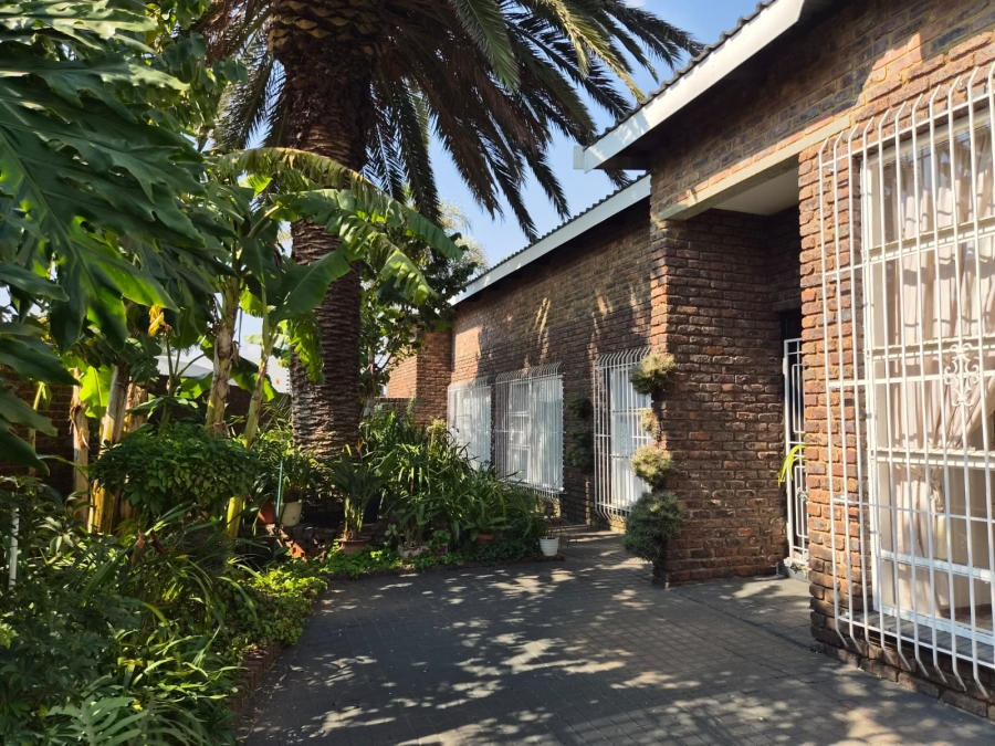 4 Bedroom Property for Sale in Edelweiss Gauteng