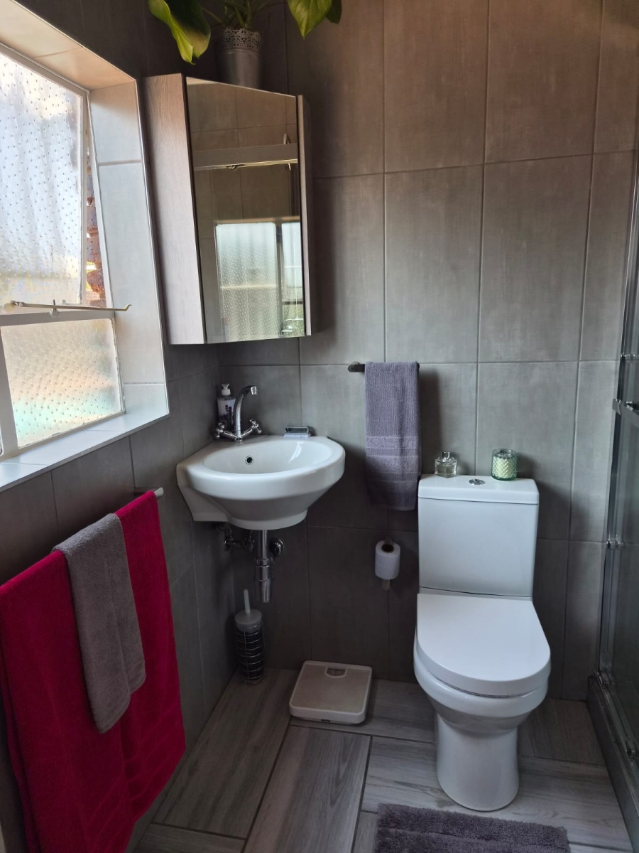 4 Bedroom Property for Sale in Edelweiss Gauteng