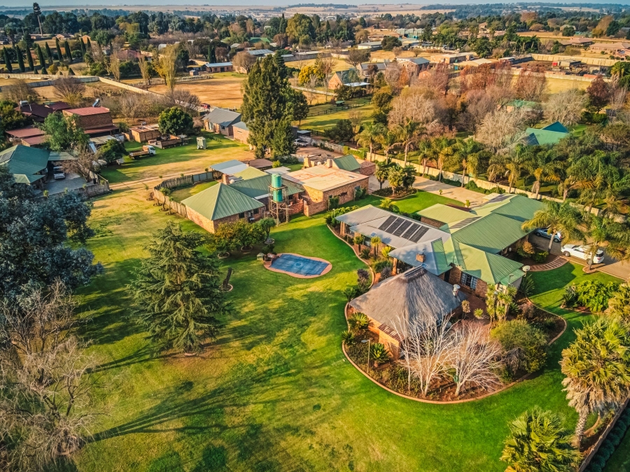 16 Bedroom Property for Sale in Zesfontein A H Gauteng