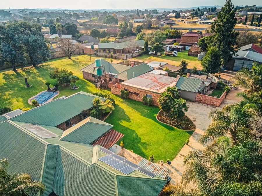 16 Bedroom Property for Sale in Zesfontein A H Gauteng