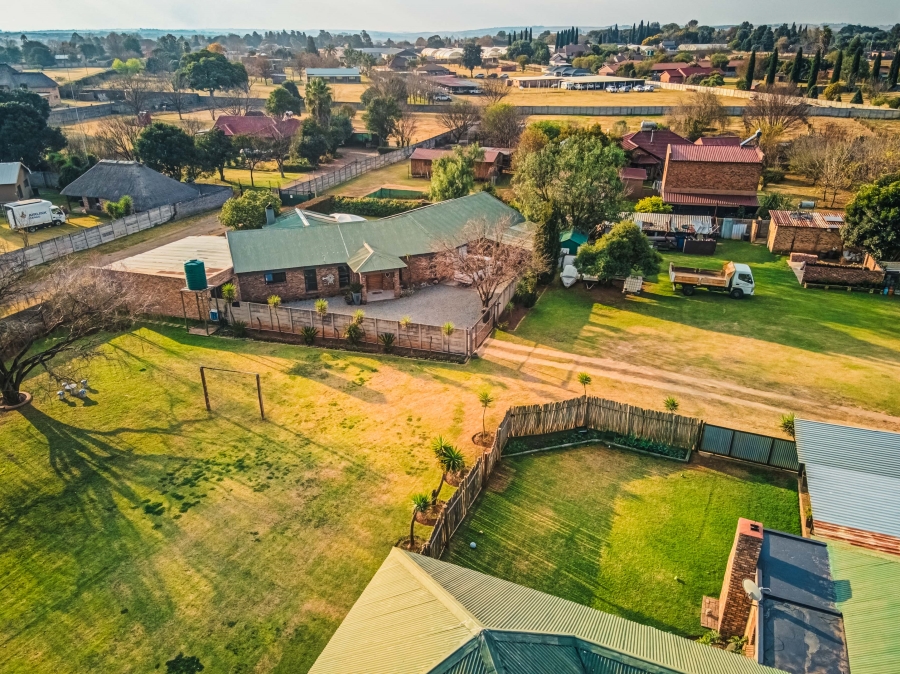 16 Bedroom Property for Sale in Zesfontein A H Gauteng