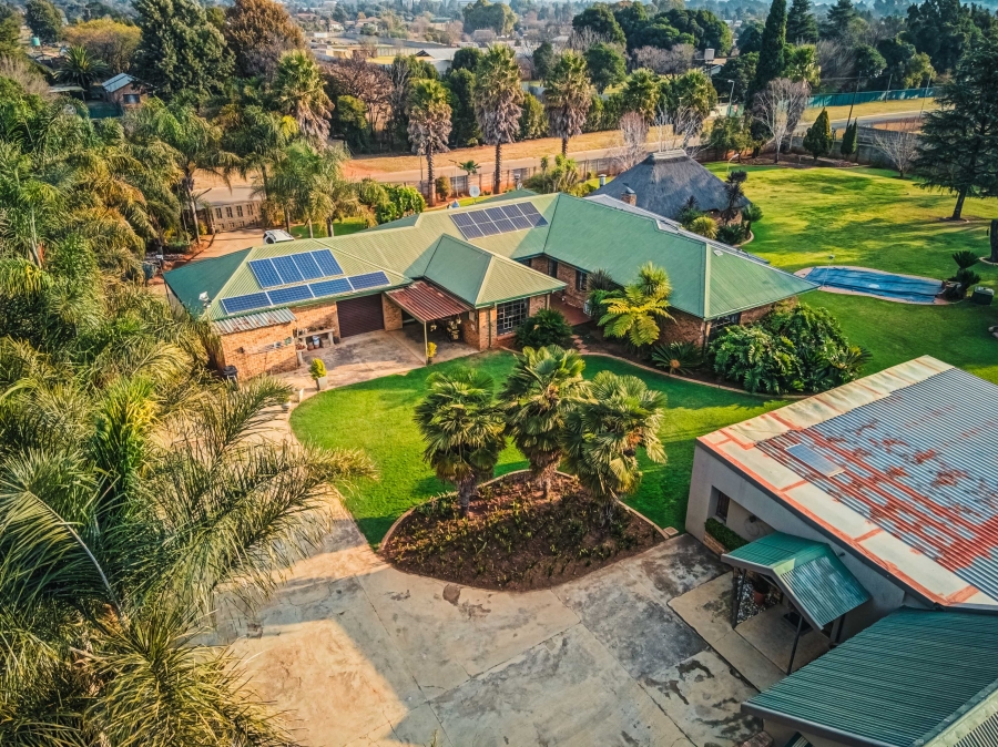 16 Bedroom Property for Sale in Zesfontein A H Gauteng