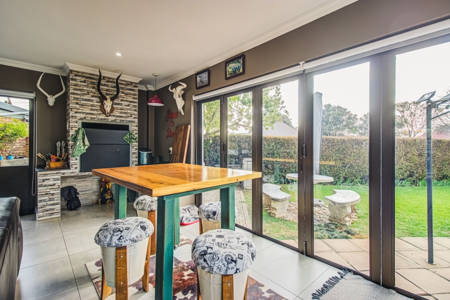 16 Bedroom Property for Sale in Zesfontein A H Gauteng