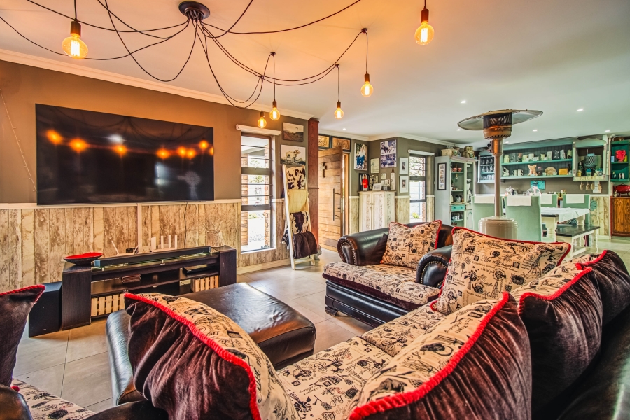 16 Bedroom Property for Sale in Zesfontein A H Gauteng