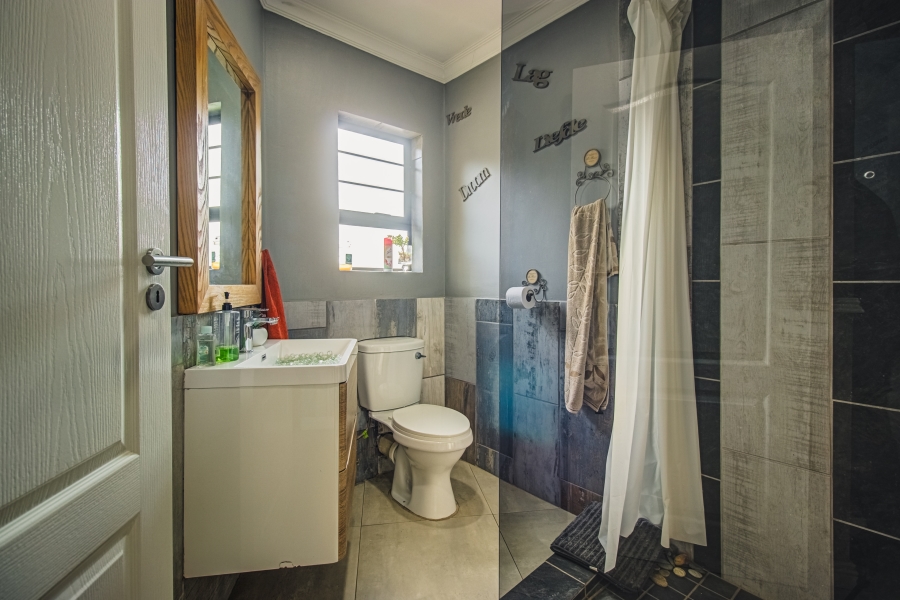 16 Bedroom Property for Sale in Zesfontein A H Gauteng