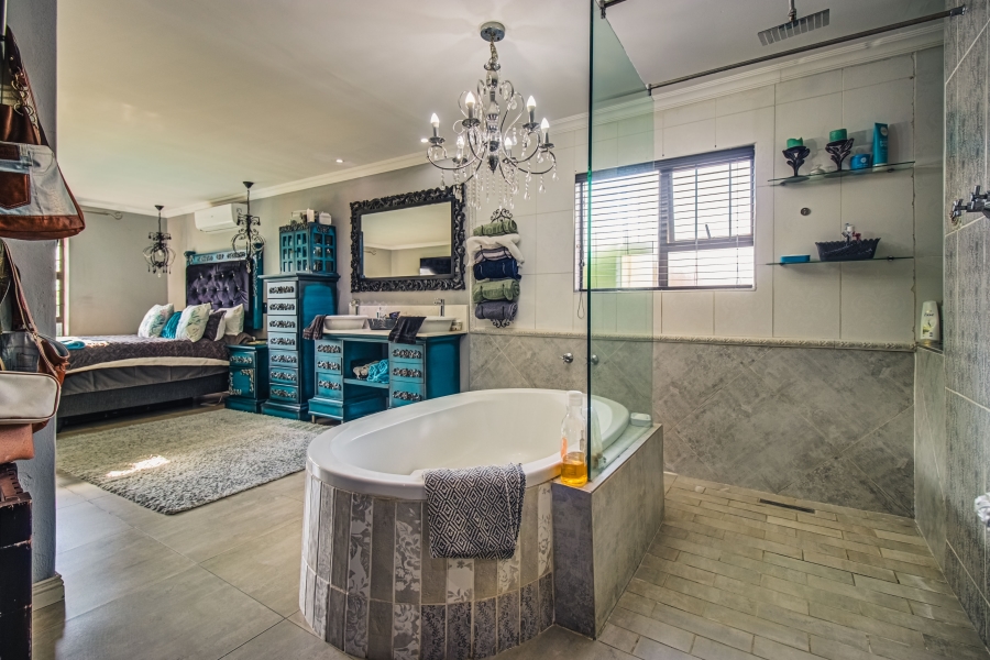 16 Bedroom Property for Sale in Zesfontein A H Gauteng