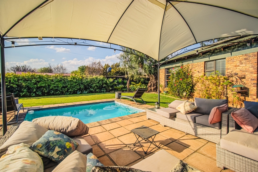 16 Bedroom Property for Sale in Zesfontein A H Gauteng
