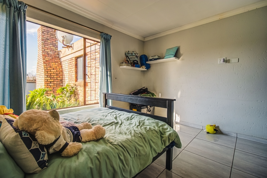 16 Bedroom Property for Sale in Zesfontein A H Gauteng