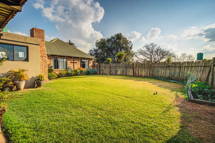 16 Bedroom Property for Sale in Zesfontein A H Gauteng