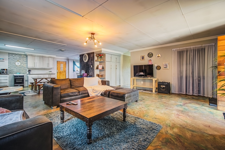 16 Bedroom Property for Sale in Zesfontein A H Gauteng
