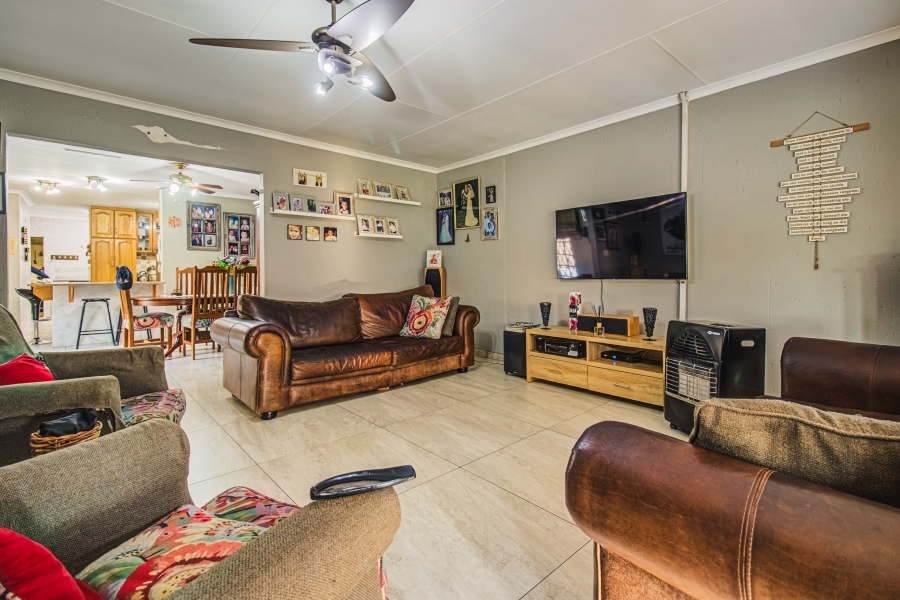 16 Bedroom Property for Sale in Zesfontein A H Gauteng
