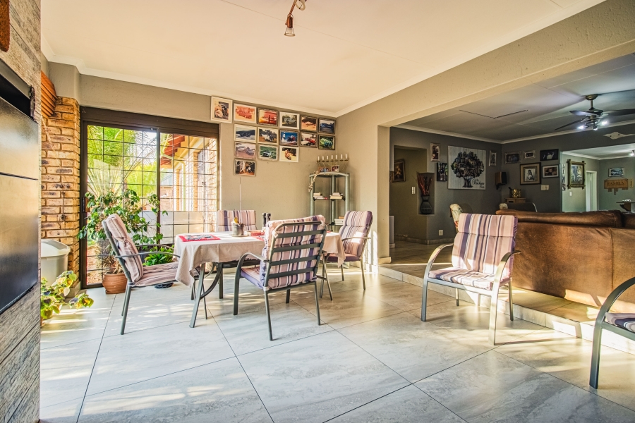 16 Bedroom Property for Sale in Zesfontein A H Gauteng