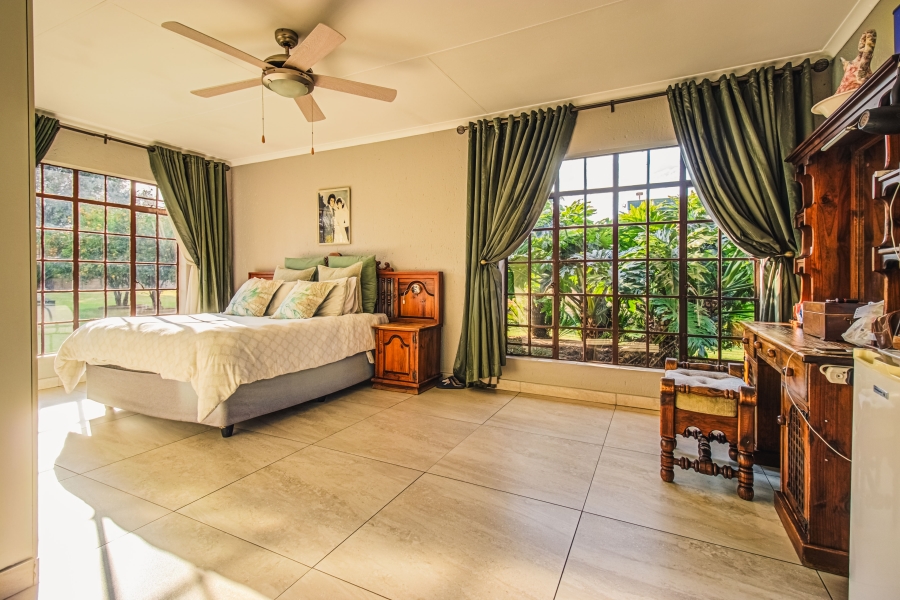 16 Bedroom Property for Sale in Zesfontein A H Gauteng